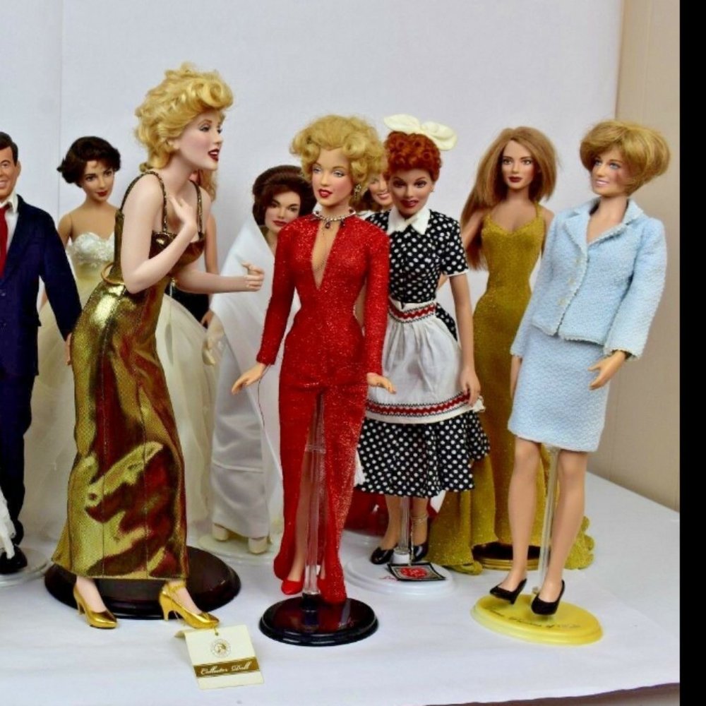 Franklin Mint Dolls Excellent Condition Marilyn Monroe, Elizabeth Lot of 13 TAGS - Picture 11 of 12